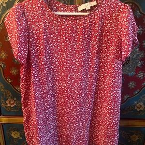 LOFT all season red print top with subtle flutter sleeves